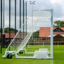 Harrod Sport 21ft X 7ft Aluminium Swivel Football Posts